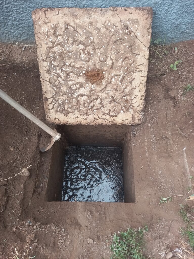 Desentupimento no Cristo Rei em Várzea Grande - limpa fossa e desentupidora em cuiaba e varzea grande
